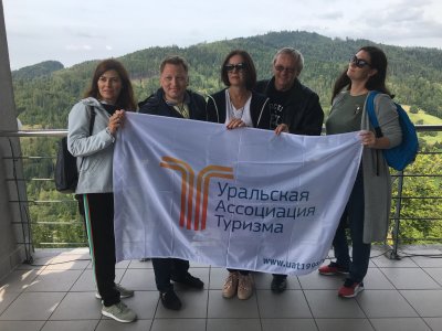 Członkowie Uralskiej Asocjacji Turystyki na